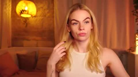 Hanna online show from November 3, 9:35 am