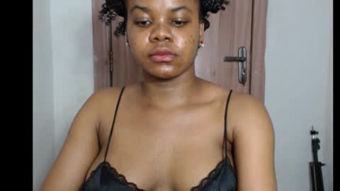 snowdrop5 online show from October 31, 2:46 am