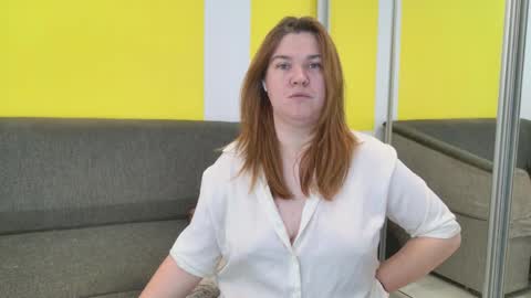 snowflakec online show from November 10, 8:59 pm