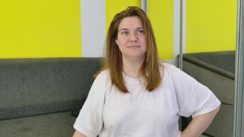 snowflakec online show from March 29, 9:47 pm