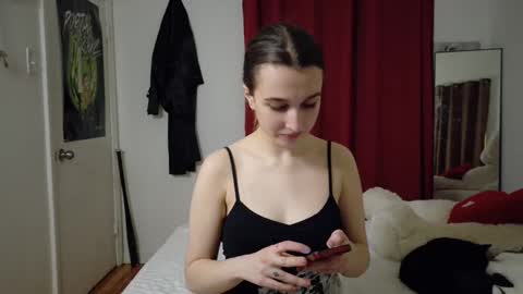 Snapshot of so_icy_ivy chatting on March 3, 11:45 pm Babygirl Ivy online show from March 3, 11:45 pm