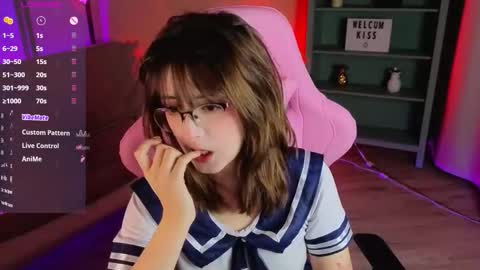 Soffie online show from November 20, 10:16 am