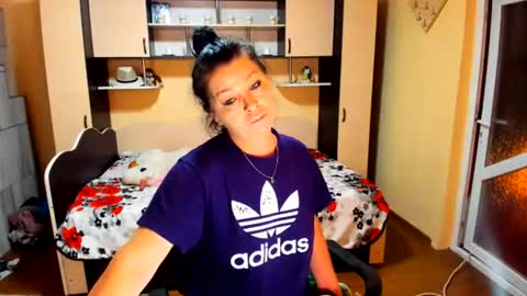Soffy online show from June 25, 5:07 am