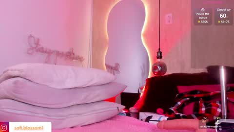 Sofi Blossom  online show from January 23, 8:56 pm