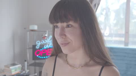 Sofi Mora online show from December 17, 3:17 pm
