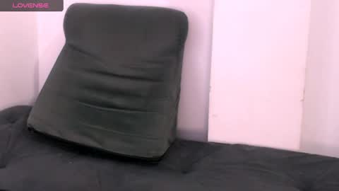sofi rojas online show from May 26, 3:17 am