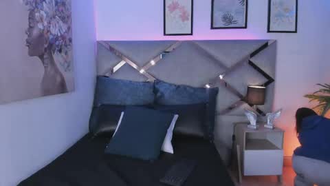 sofi_sp online show from May 21, 11:41 am