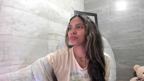 sofia86379 online show from December 6, 4:17 pm