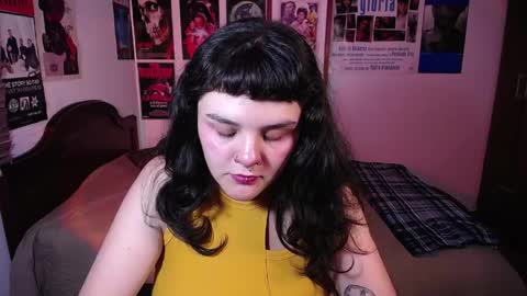 Sofi online show from May 13, 9:09 pm