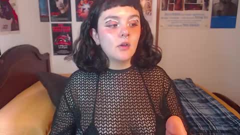 Sofi online show from December 10, 7:11 pm