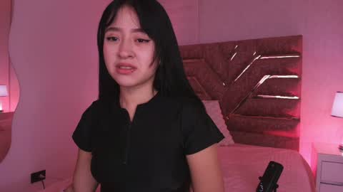 sofia gomes online show from May 11, 11:56 am
