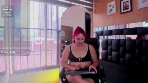 sofia gutierrez   online show from January 28, 7:10 pm