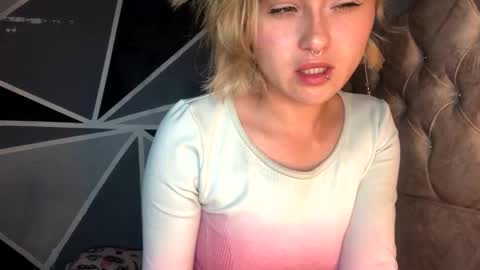 Sofia Jimenez online show from October 25, 11:55 pm