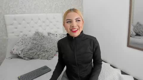Sofia mar14 online show from May 17, 6:51 pm