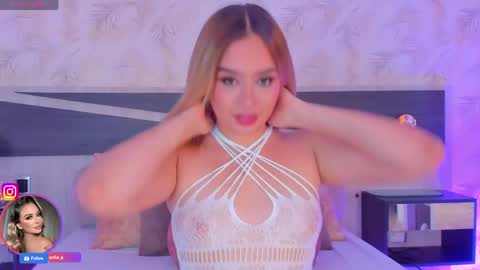   online show from April 20, 7:28 pm