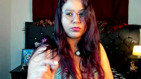 Snapshot of sofia_sorceress chatting on September 21, 9:52 am sofia_sorceress online show from September 21, 9:52 am