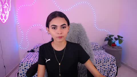 sofia_tgn online show from May 15, 7:05 pm