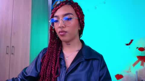 Snapshot of sofiaafoxx chatting on February 14, 2:12 pm Sofia online show from February 14, 2:12 pm