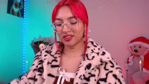 Snapshot of sofiaafoxx chatting on December 11, 1:26 am Sofia online show from December 11, 1:26 am