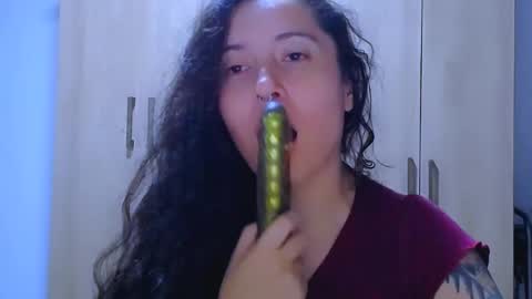 sofiacano43 online show from October 1, 2:49 am