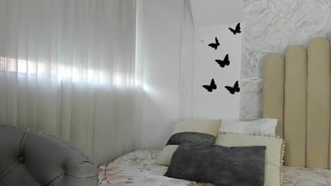 Sofia  online show from December 16, 12:06 pm