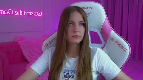 Sofia online show from July 6, 3:03 pm