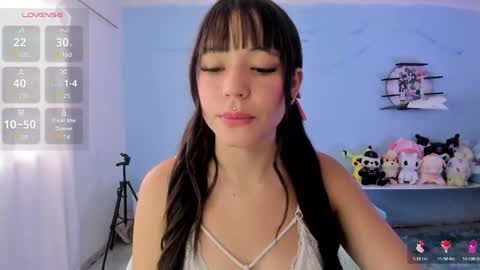 sofie_03 online show from May 25, 8:30 pm