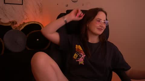 Sofie online show from May 23, 11:58 pm