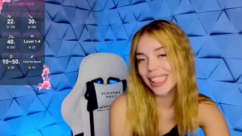Sofie online show from September 24, 2:54 am