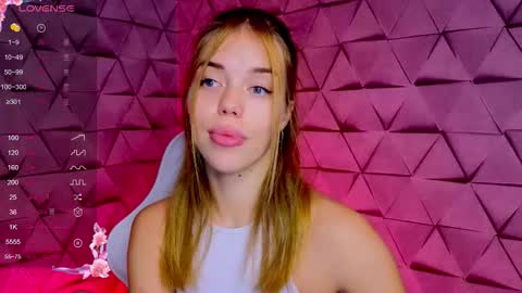 Sofie online show from September 25, 3:27 am
