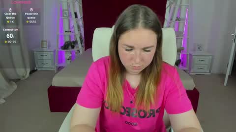 sofii_darling online show from May 7, 4:43 pm