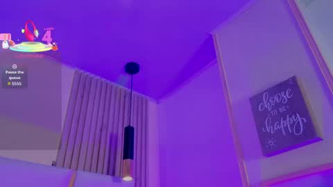 sofii_jones online show from May 19, 9:55 pm