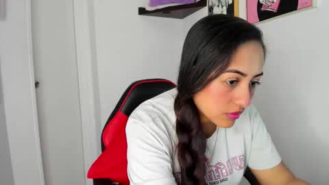 Snapshot of sofiia_rodriguez chatting on September 22, 12:58 pm sofiia rodriguez online show from September 22, 12:58 pm
