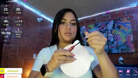 Snapshot of sofiiaa_gomez_ chatting on December 20, 1:03 am Sofi. G online show from December 20, 1:03 am