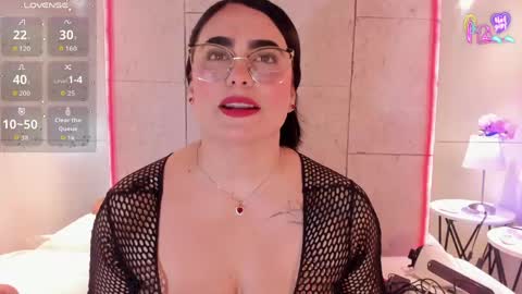 sofiia online show from May 25, 11:42 am