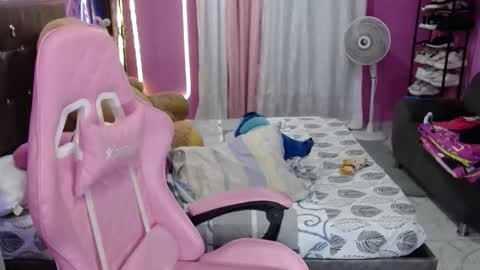 sofia Dreams online show from January 16, 8:38 pm