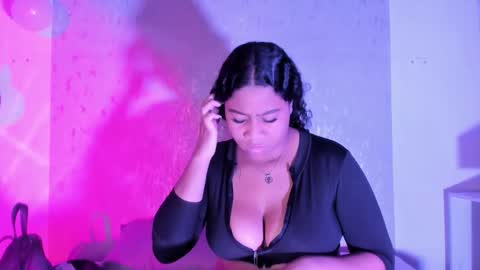 sofiifox online show from February 20, 7:58 pm