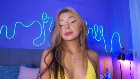 Sofi online show from May 19, 12:12 pm