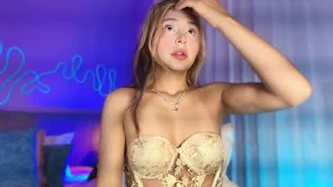 Sofi online show from May 6, 11:58 am