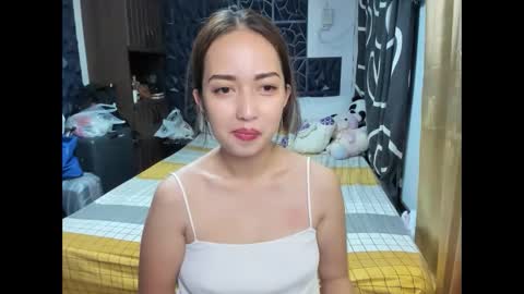 Angel online show from November 9, 3:19 pm