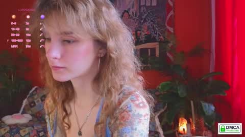 E online show from March 25, 8:39 am