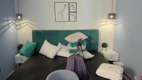 soft_temptation online show from September 18, 2:04 pm