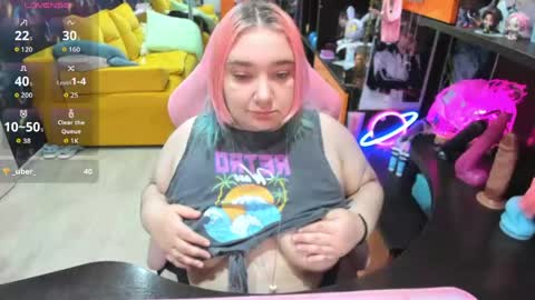 Sofie online show from May 14, 4:07 am