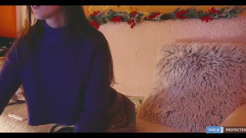 Snapshot of softlee chatting on December 17, 9:28 am Lisa online at .11 from about utc online show from December 17, 9:28 am