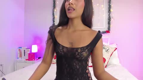   online show from December 22, 5:54 am