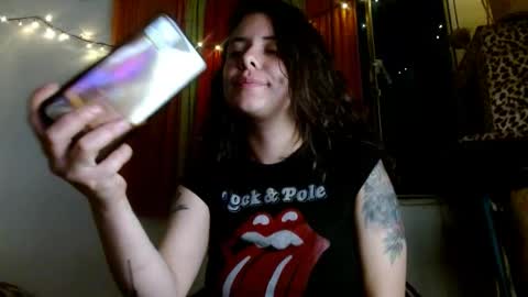 Snapshot of soka_lovers_04_ chatting on December 7, 4:53 am Sofia online show from December 7, 4:53 am