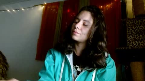 Snapshot of soka_lovers_04_ chatting on February 26, 2:30 am Sofia online show from February 26, 2:30 am