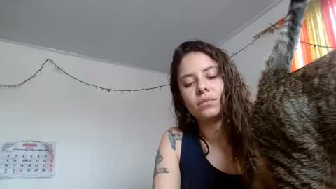 Snapshot of soka_lovers_04_ chatting on December 22, 6:37 pm Sofia online show from December 22, 6:37 pm