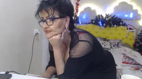 sondrariddle online show from December 30, 10:23 pm