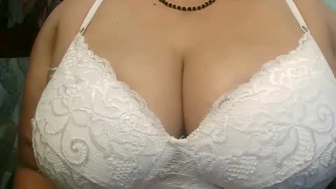 soni88888 online show from February 8, 3:00 pm